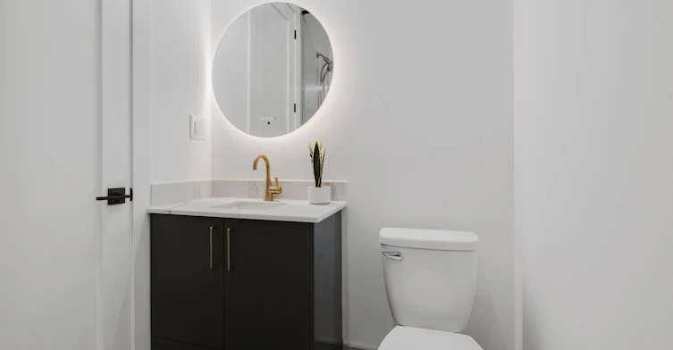 Garden Suite-37 Milverton Boulevard, Toronto, ON, M4J 1T5 - 13