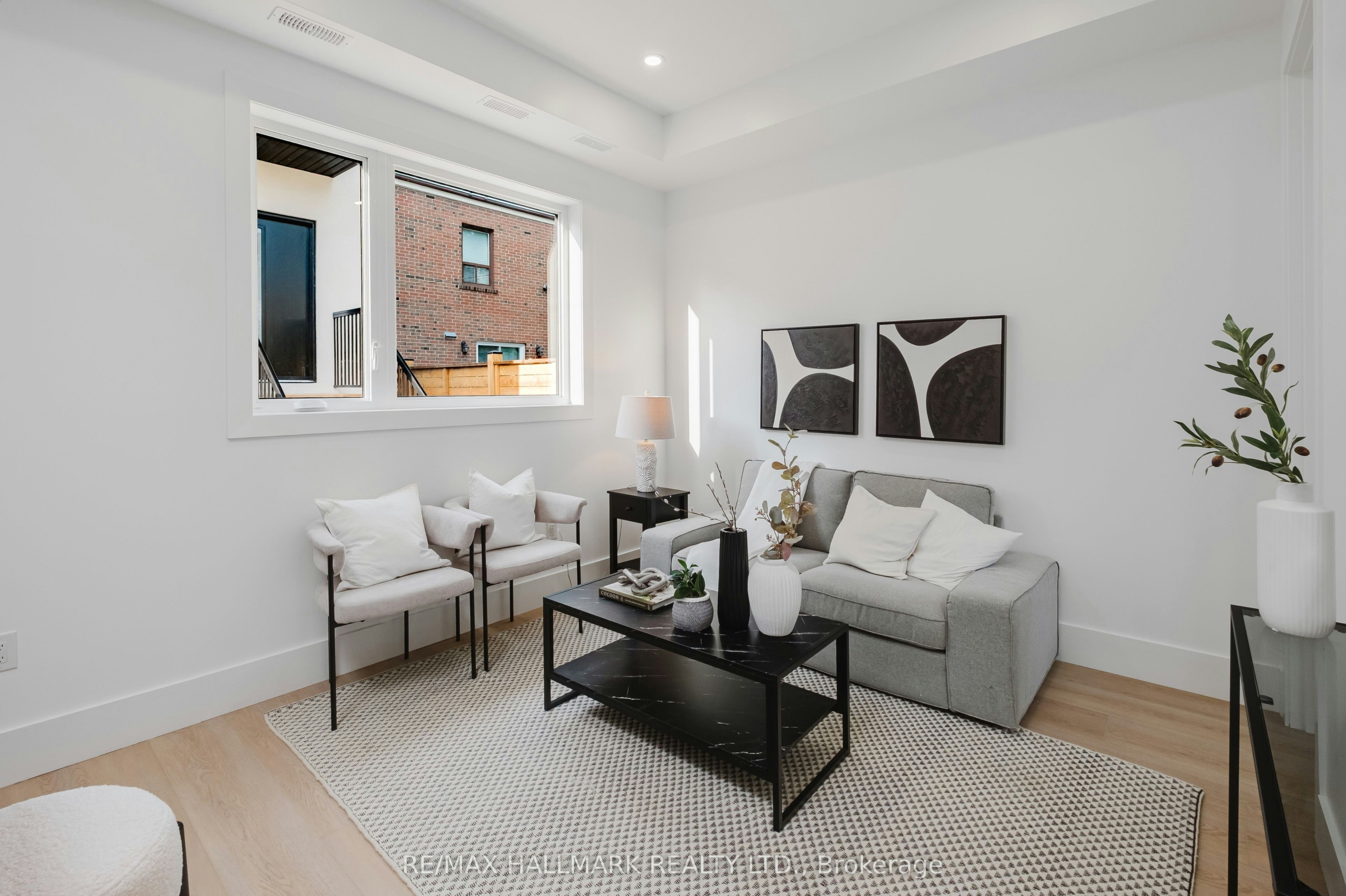 Garden Suite-37 Milverton Boulevard, Toronto, ON, M4J 1T5 - 7