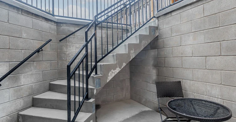 Lower-26 Amanda Avenue, Whitby, ON, L1M 1K4 - 22