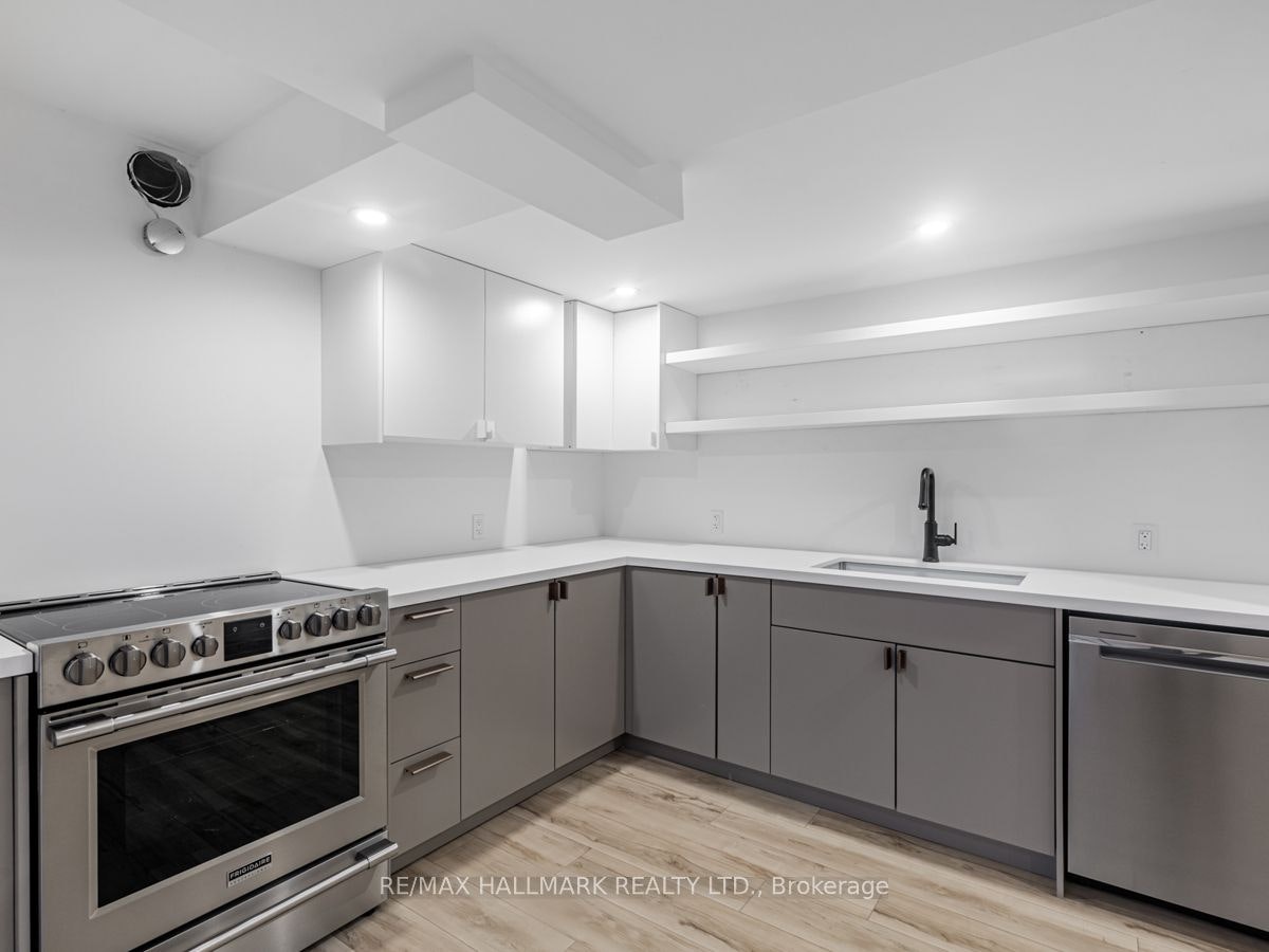 Lower-26 Amanda Avenue, Whitby, ON, L1M 1K4 - 5