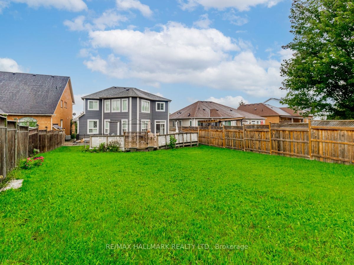 Lower-26 Amanda Avenue, Whitby, ON, L1M 1K4 - 25