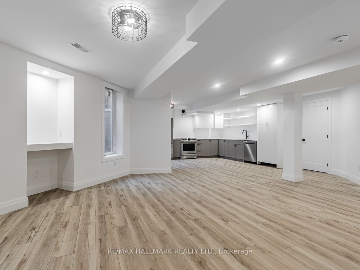 Lower-26 Amanda Avenue, Whitby, ON, L1M 1K4 - 17