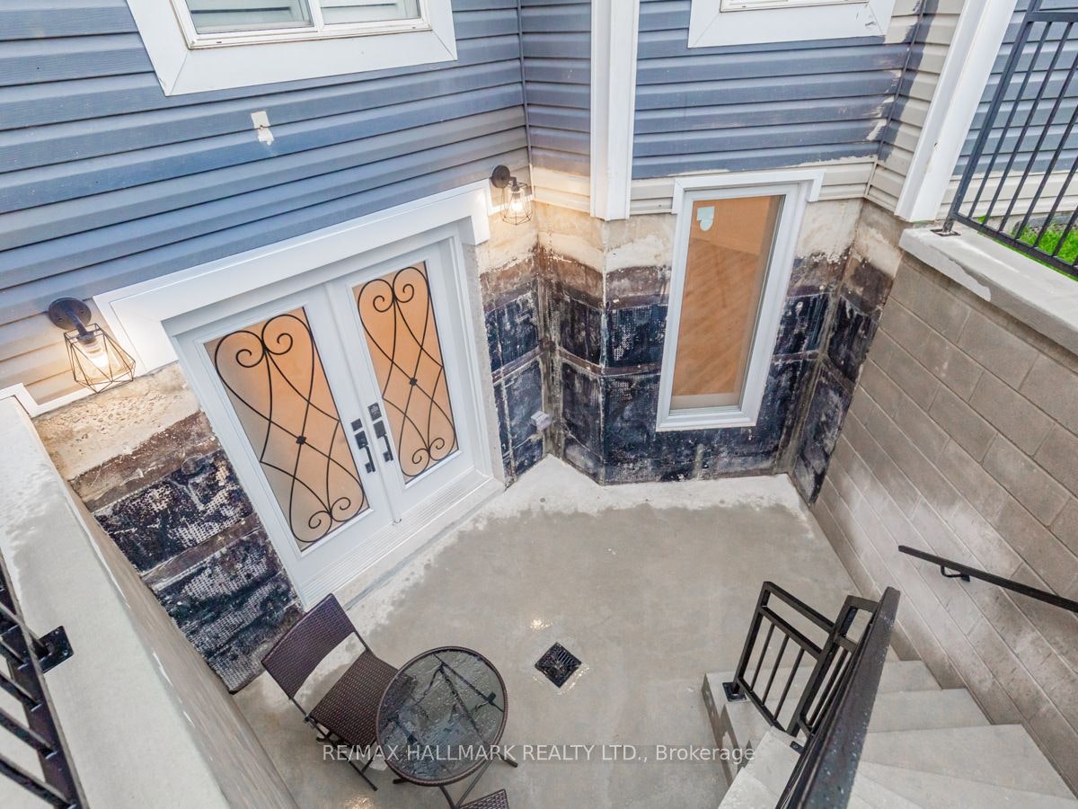 Lower-26 Amanda Avenue, Whitby, ON, L1M 1K4 - 23