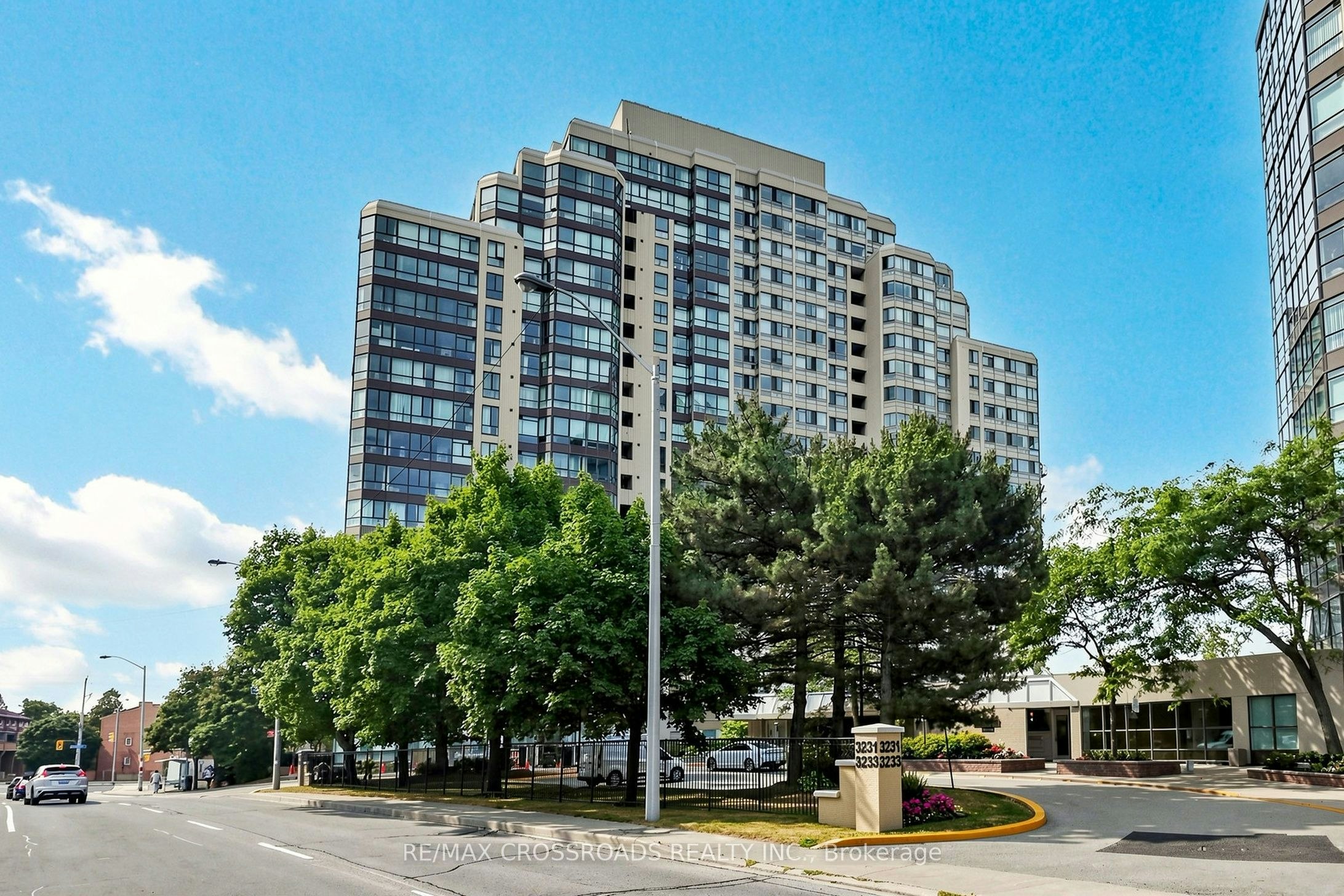 511-3233 Eglinton Avenue E, Toronto, ON, M1J 3N6