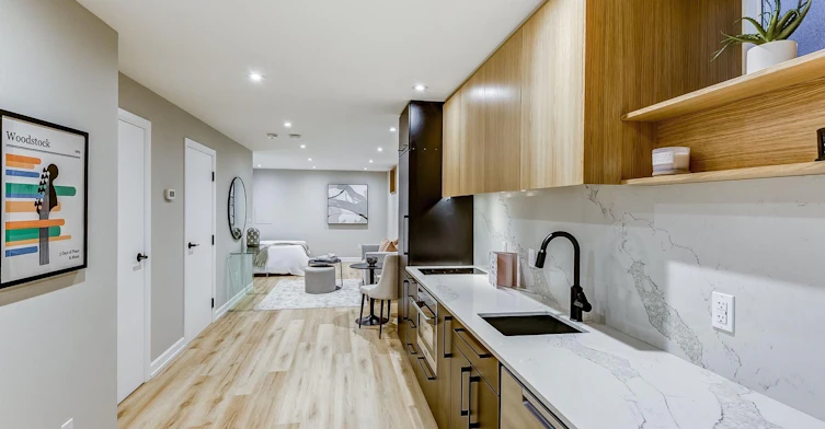 Lower-28 Garnock Avenue SE, Toronto, ON, M4K 1K5