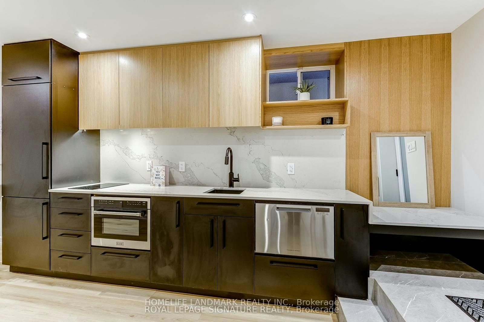 Lower-28 Garnock Avenue SE, Toronto, ON, M4K 1K5 - 2