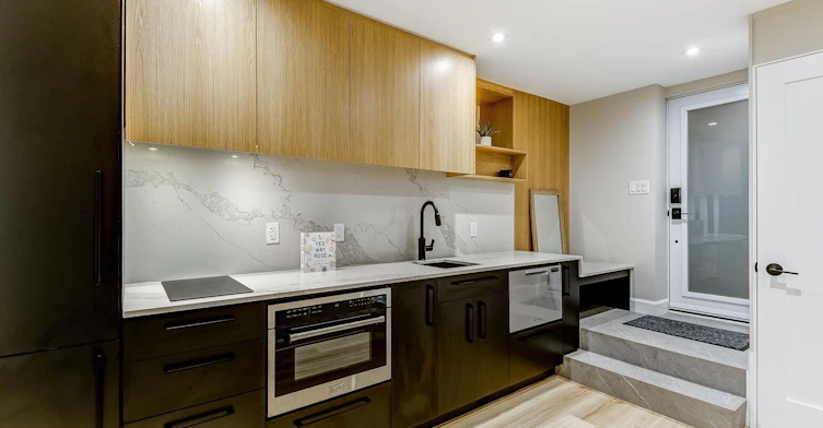 Lower-28 Garnock Avenue SE, Toronto, ON, M4K 1K5 - 3