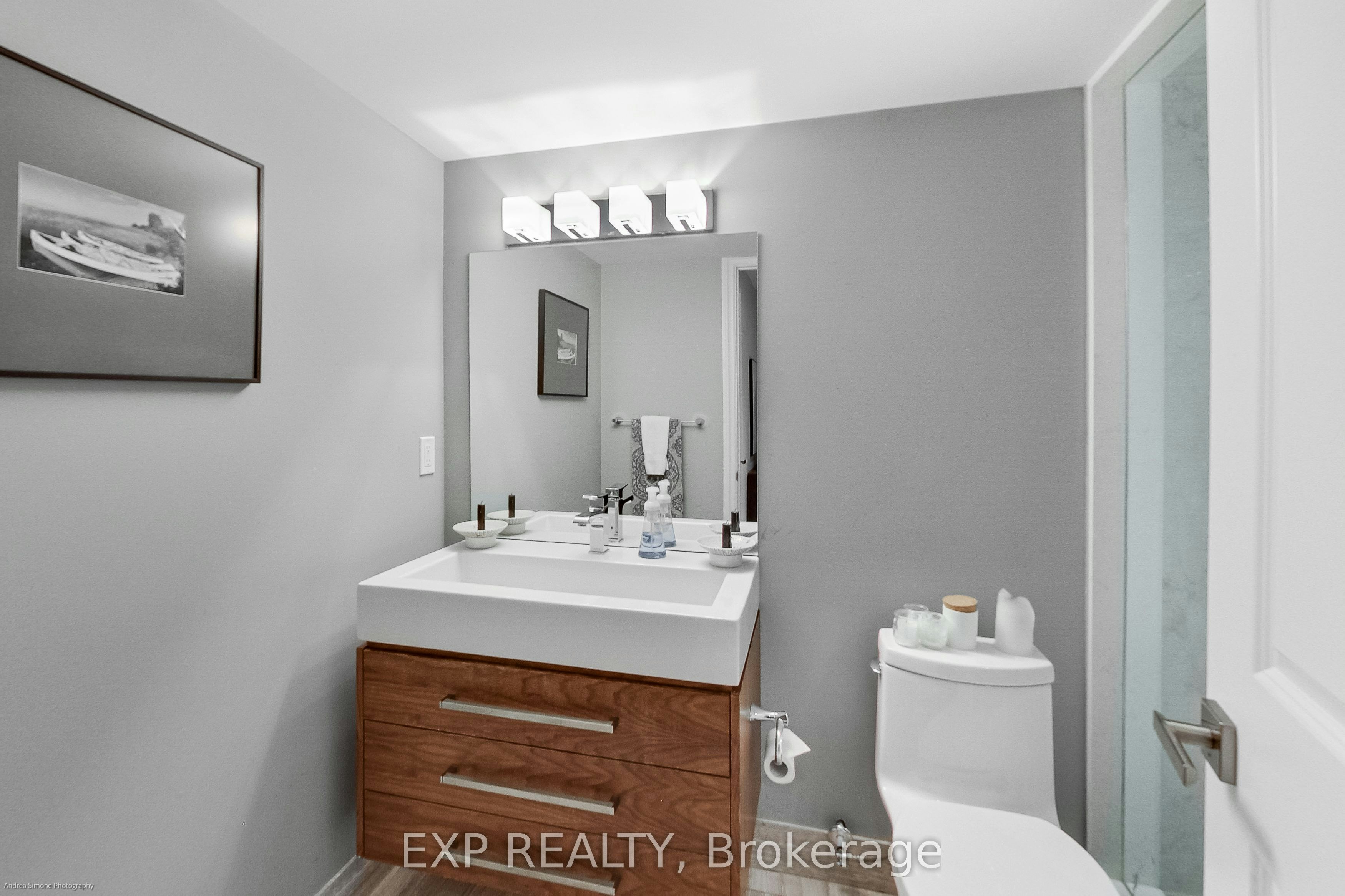 64 West Avenue, Toronto, ON, M4M 2L8 - 26