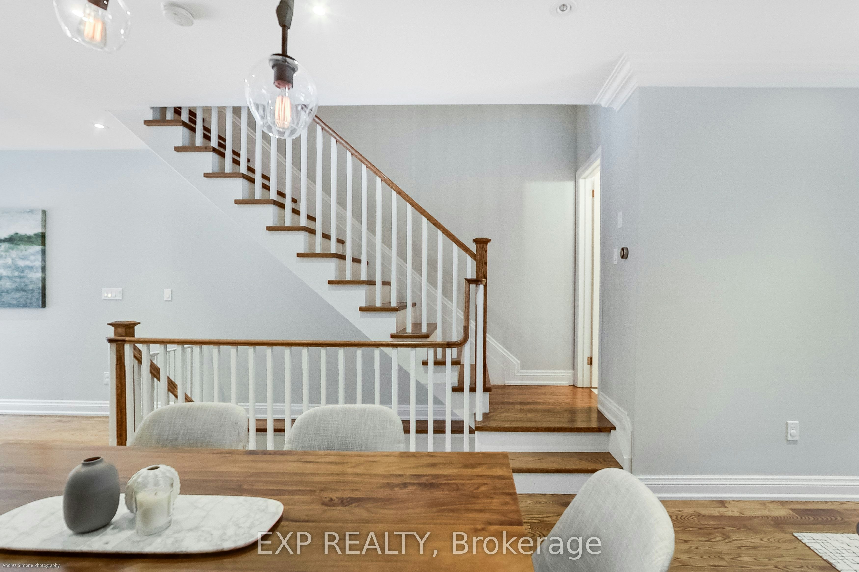 64 West Avenue, Toronto, ON, M4M 2L8 - 7