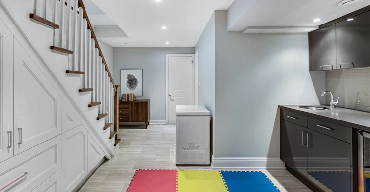 64 West Avenue, Toronto, ON, M4M 2L8 - 29