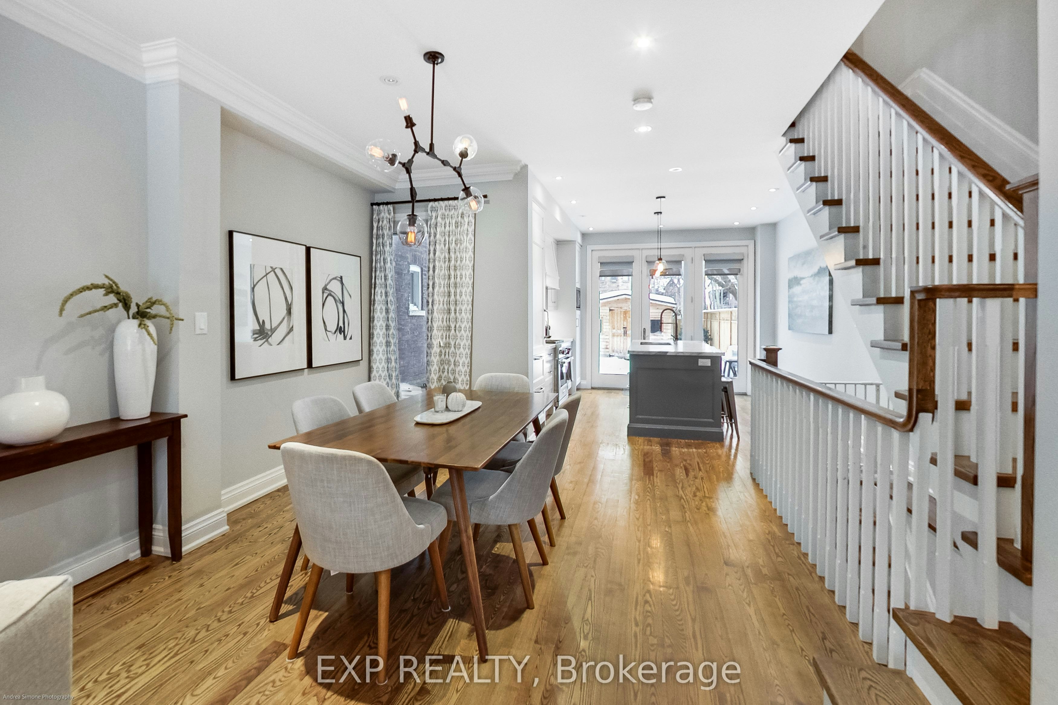 64 West Avenue, Toronto, ON, M4M 2L8 - 6
