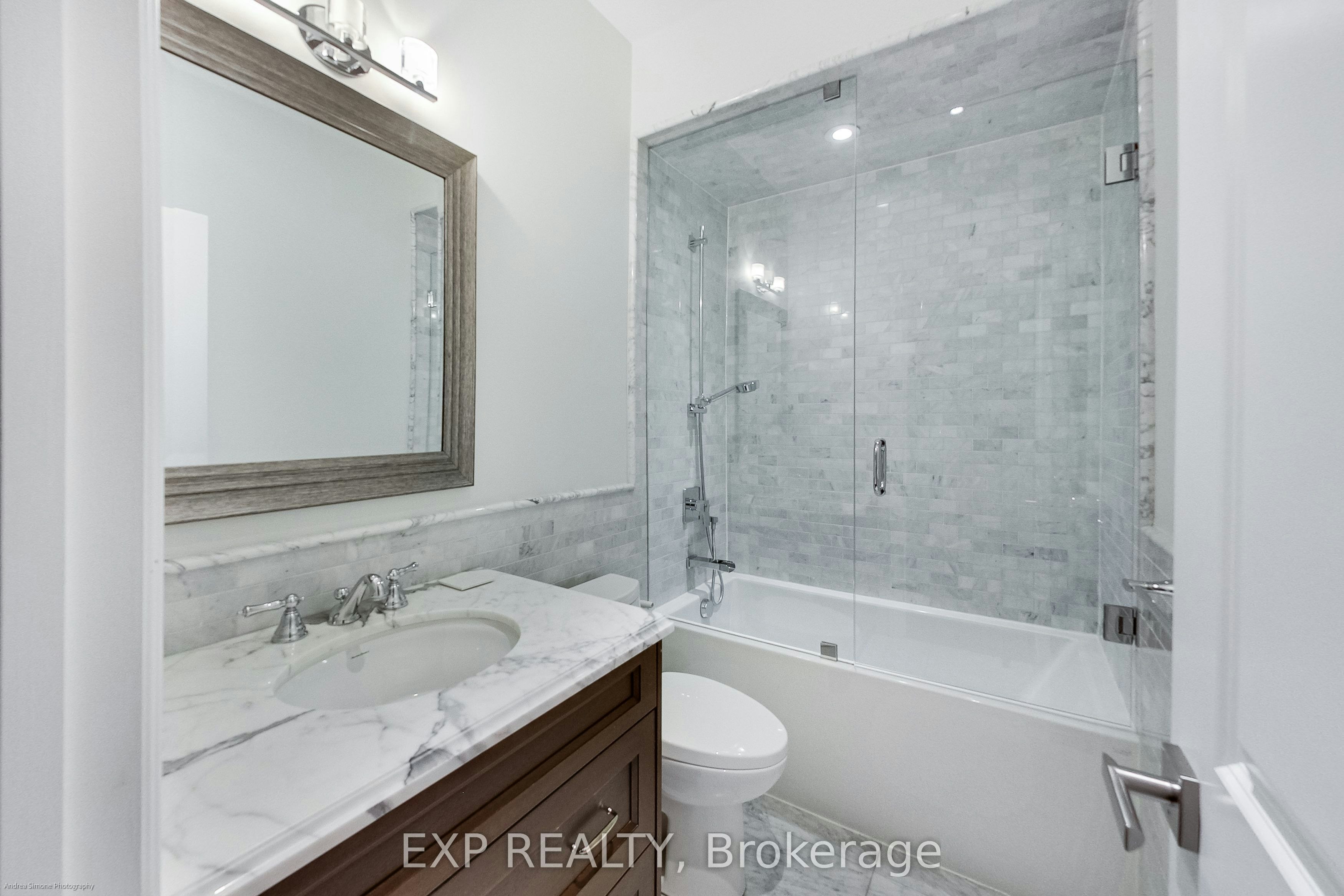 64 West Avenue, Toronto, ON, M4M 2L8 - 18