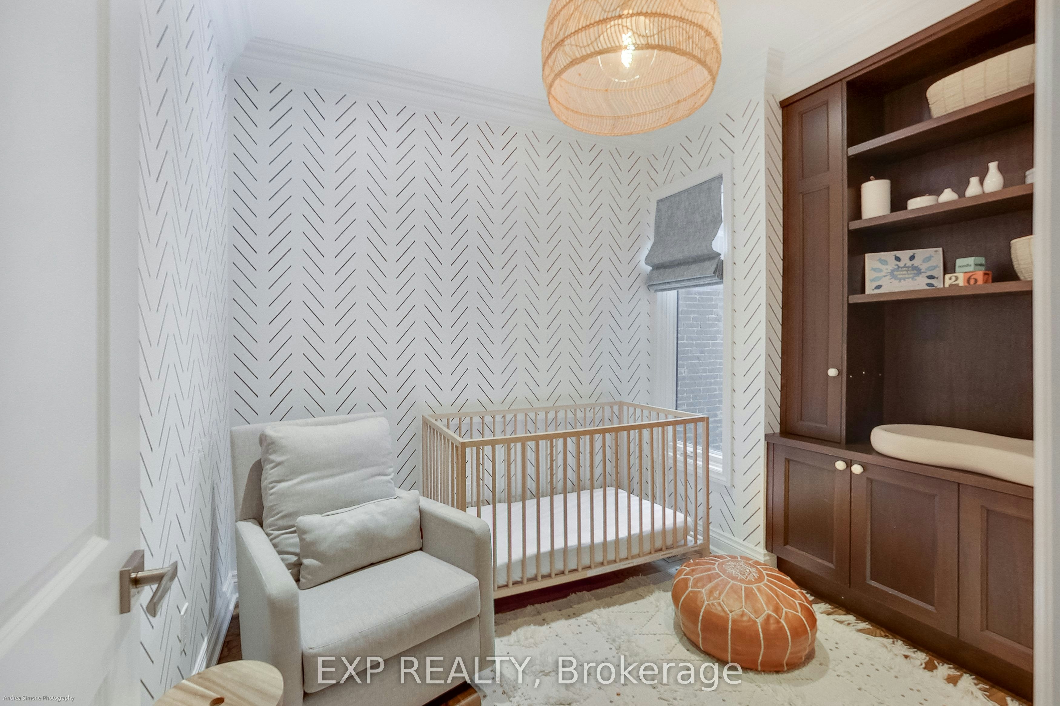 64 West Avenue, Toronto, ON, M4M 2L8 - 17
