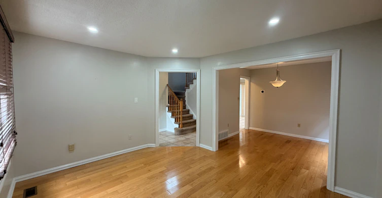 Main-65 Hewitt Crescent, Ajax, ON, L1S 7A6 - 4