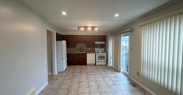 Main-65 Hewitt Crescent, Ajax, ON, L1S 7A6 - 10