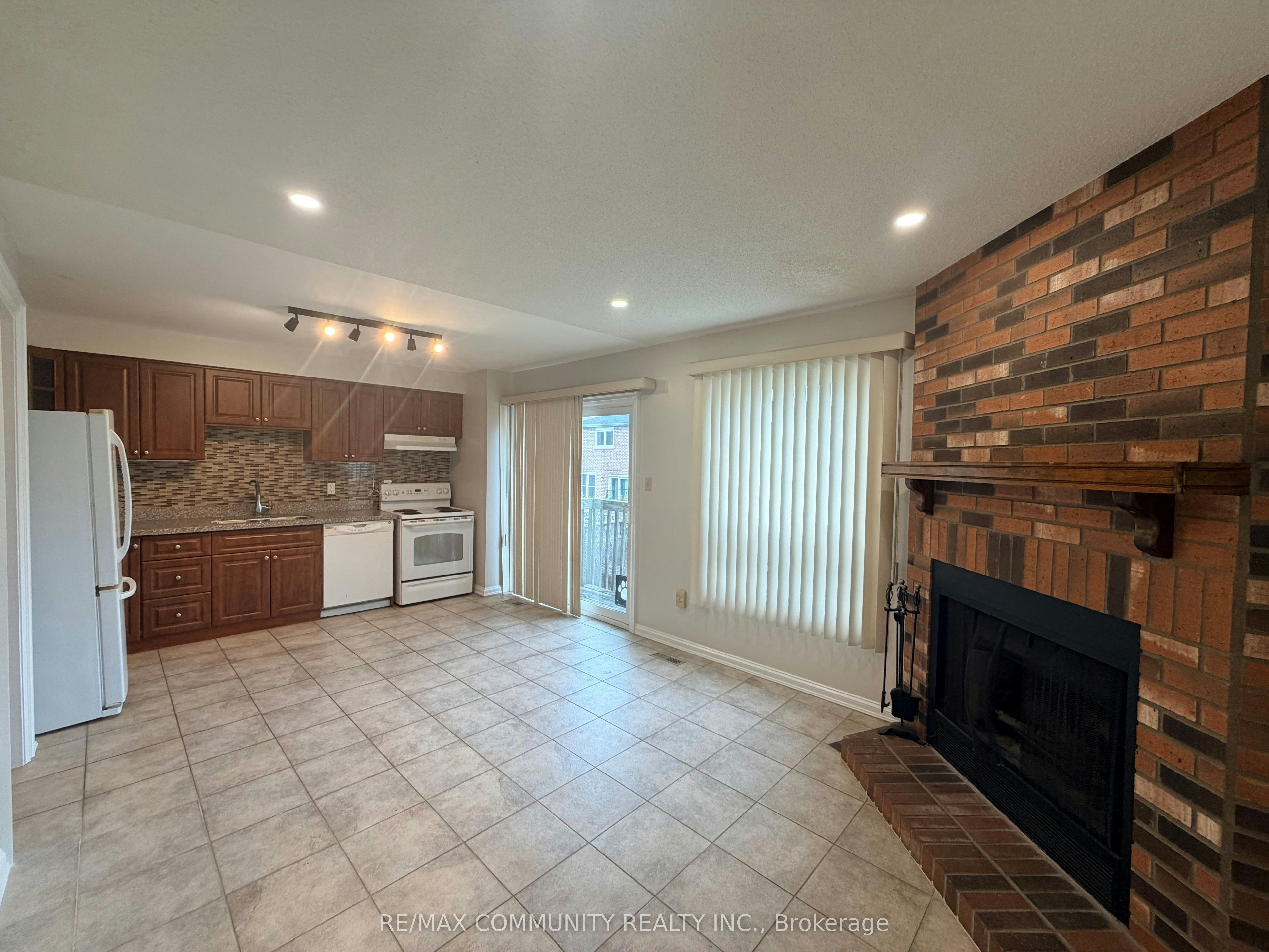 Main-65 Hewitt Crescent, Ajax, ON, L1S 7A6 - 8
