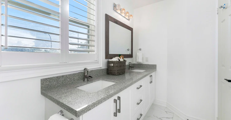 UPPER-42 Fieldnest Crescent, Whitby, ON, L1R 1Z6 - 23