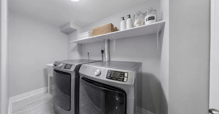 UPPER-42 Fieldnest Crescent, Whitby, ON, L1R 1Z6 - 30