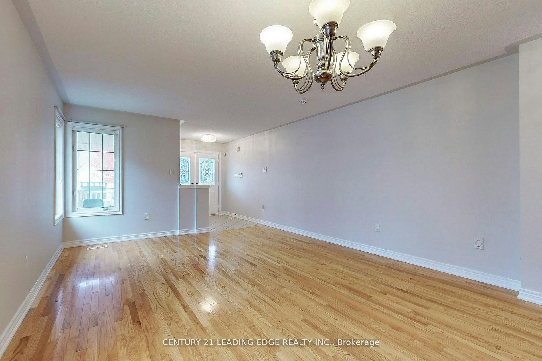 29 Pardon Ave Avenue, Whitby, ON, L1P 1V1 - 3