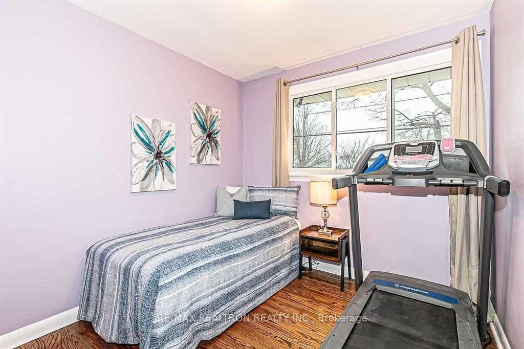 917 Henry Street, Whitby, ON, L1N 5E6 - 18