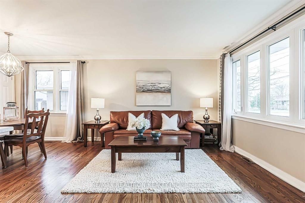 917 Henry Street, Whitby, ON, L1N 5E6 - 7