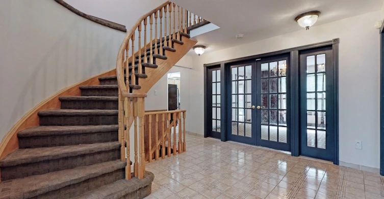 69 Windrush Trail, Toronto, ON, M1C 3Z9 - 2