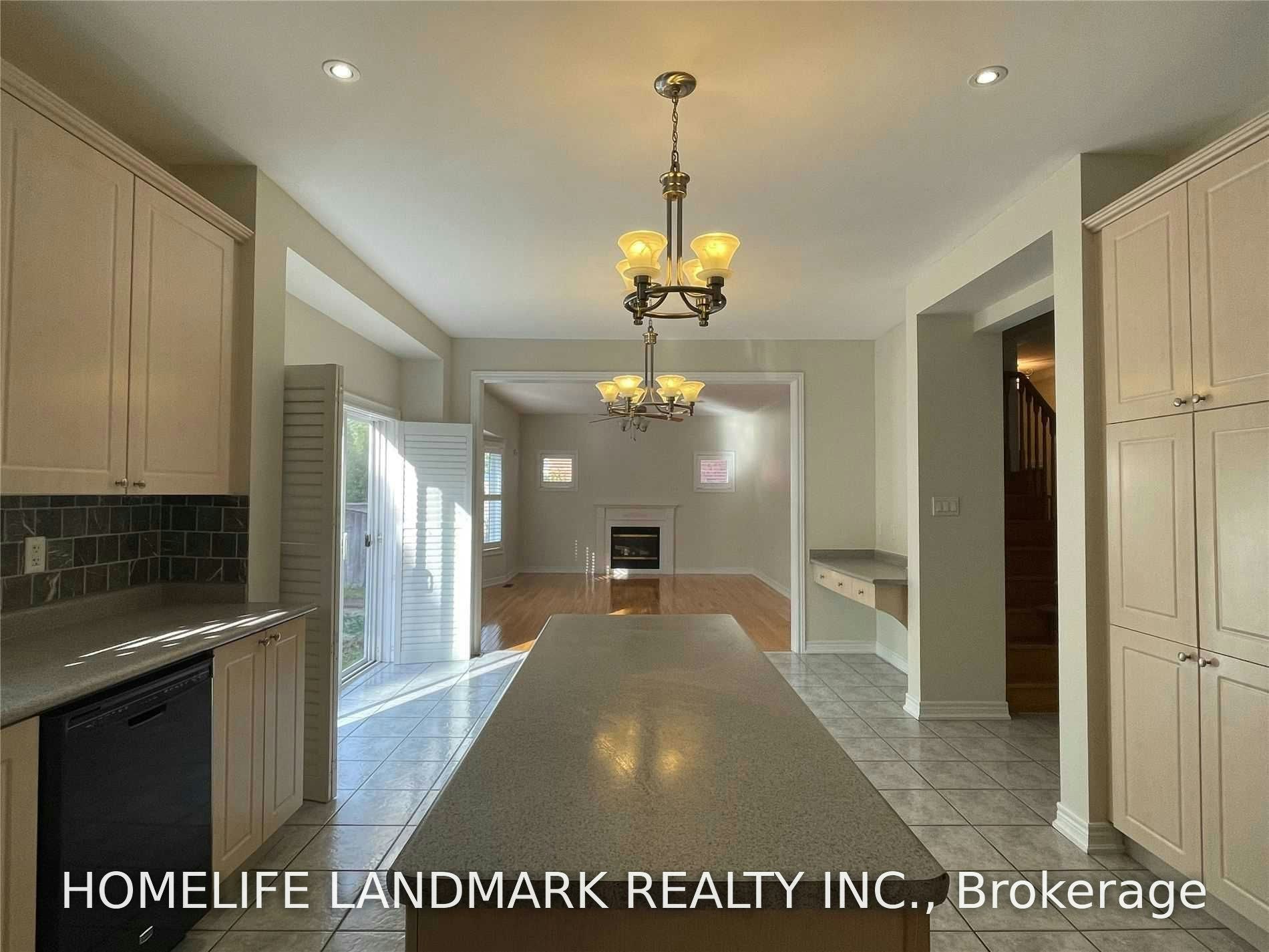 18 Hoppe Street, Ajax, ON, L1Z 1N5 - 10