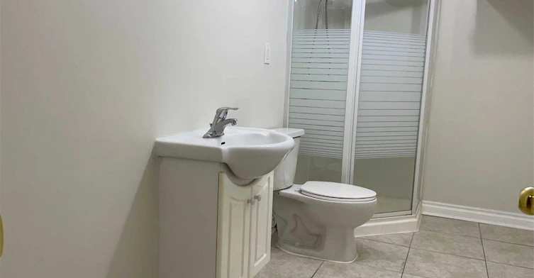 18 Hoppe Street, Ajax, ON, L1Z 1N5 - 27