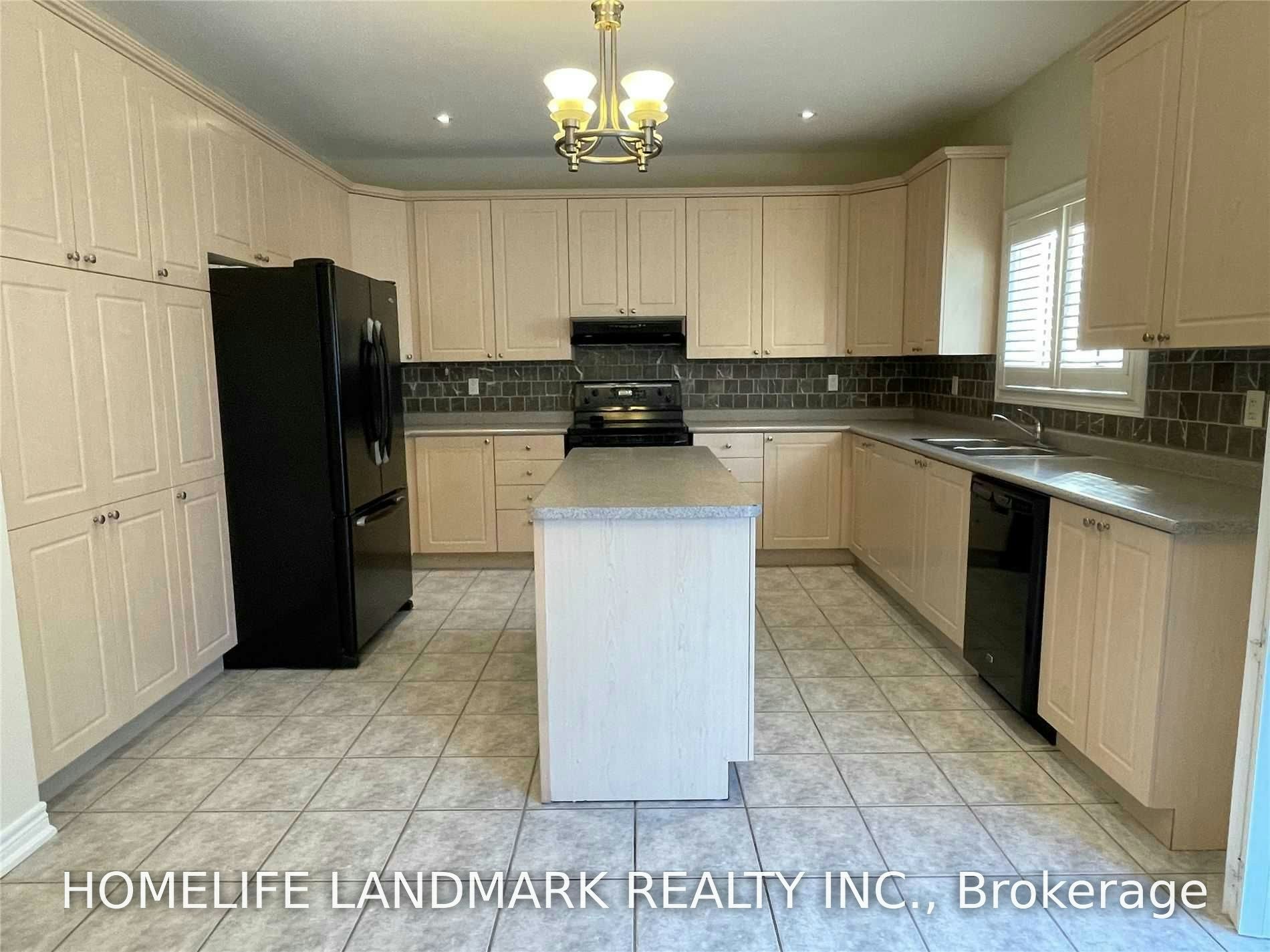 18 Hoppe Street, Ajax, ON, L1Z 1N5 - 7