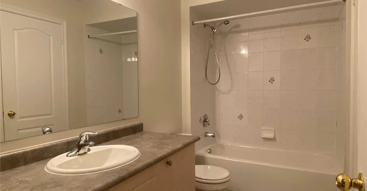 18 Hoppe Street, Ajax, ON, L1Z 1N5 - 22