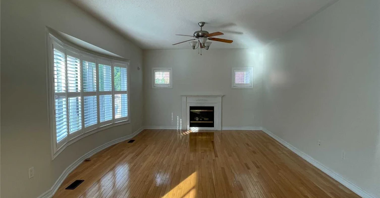 18 Hoppe Street, Ajax, ON, L1Z 1N5 - 6