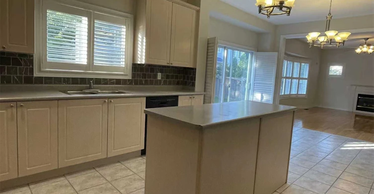 18 Hoppe Street, Ajax, ON, L1Z 1N5 - 9
