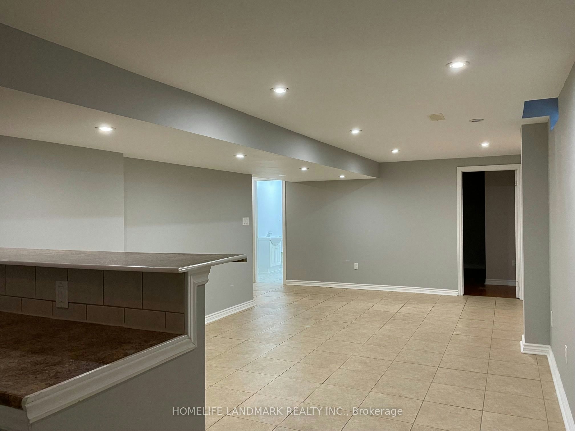 18 Hoppe Street, Ajax, ON, L1Z 1N5 - 32
