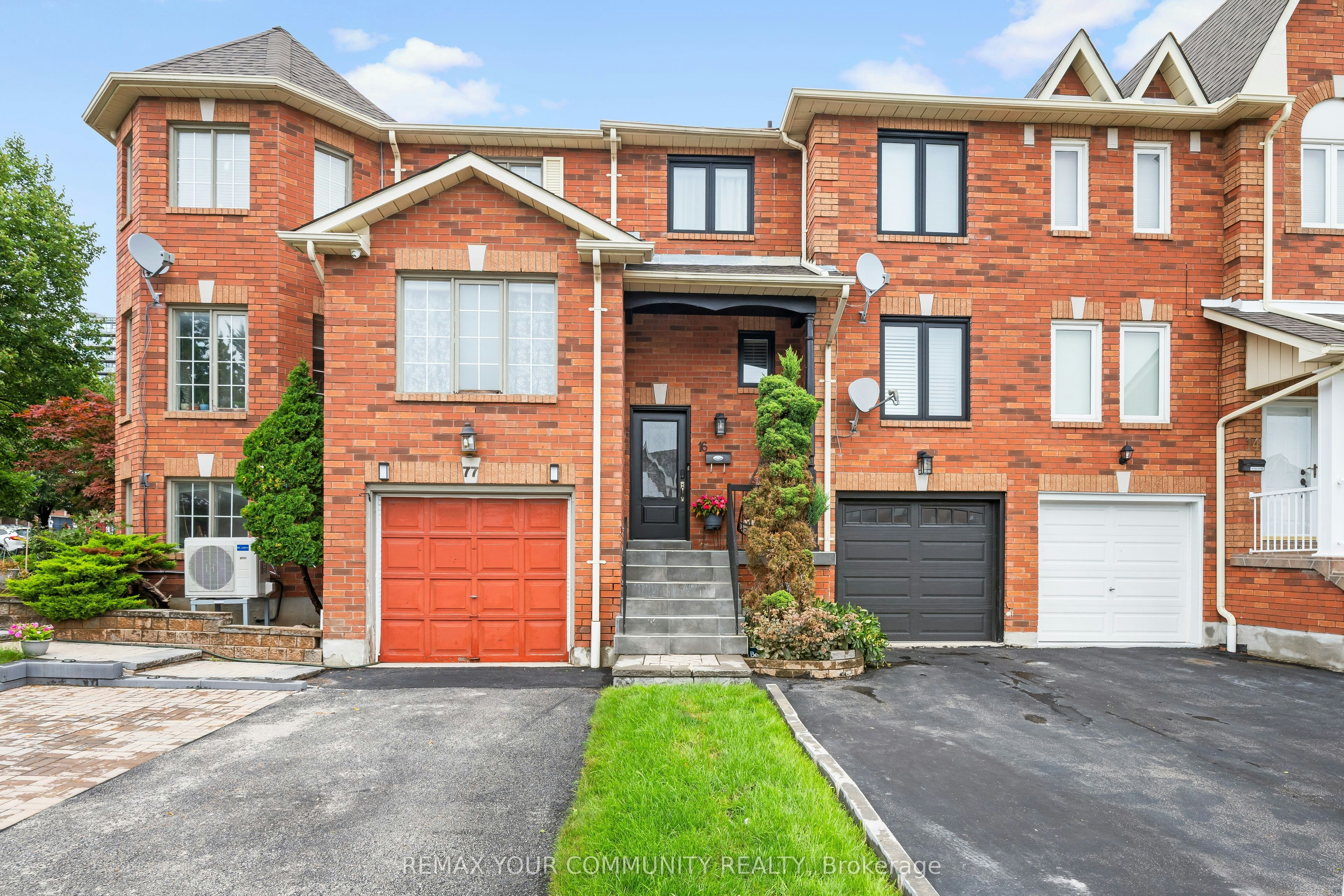 16 Smales Drive, Ajax, ON, L1Z 1G5