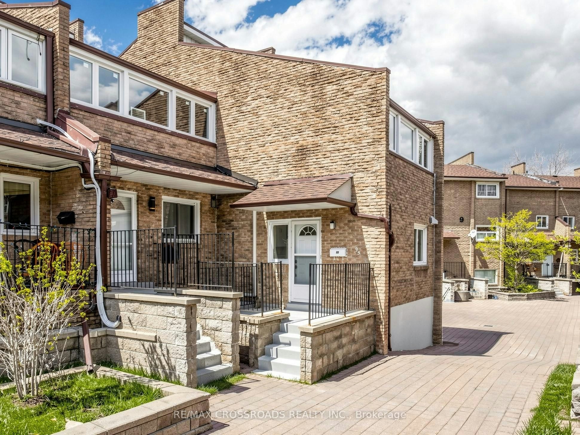 95-50 Scarborough Golf Club Road, Toronto, ON, M1M 3T5