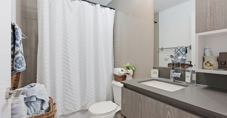 1607-15 Baseball Place, Toronto, ON, M4M 0E6 - 16