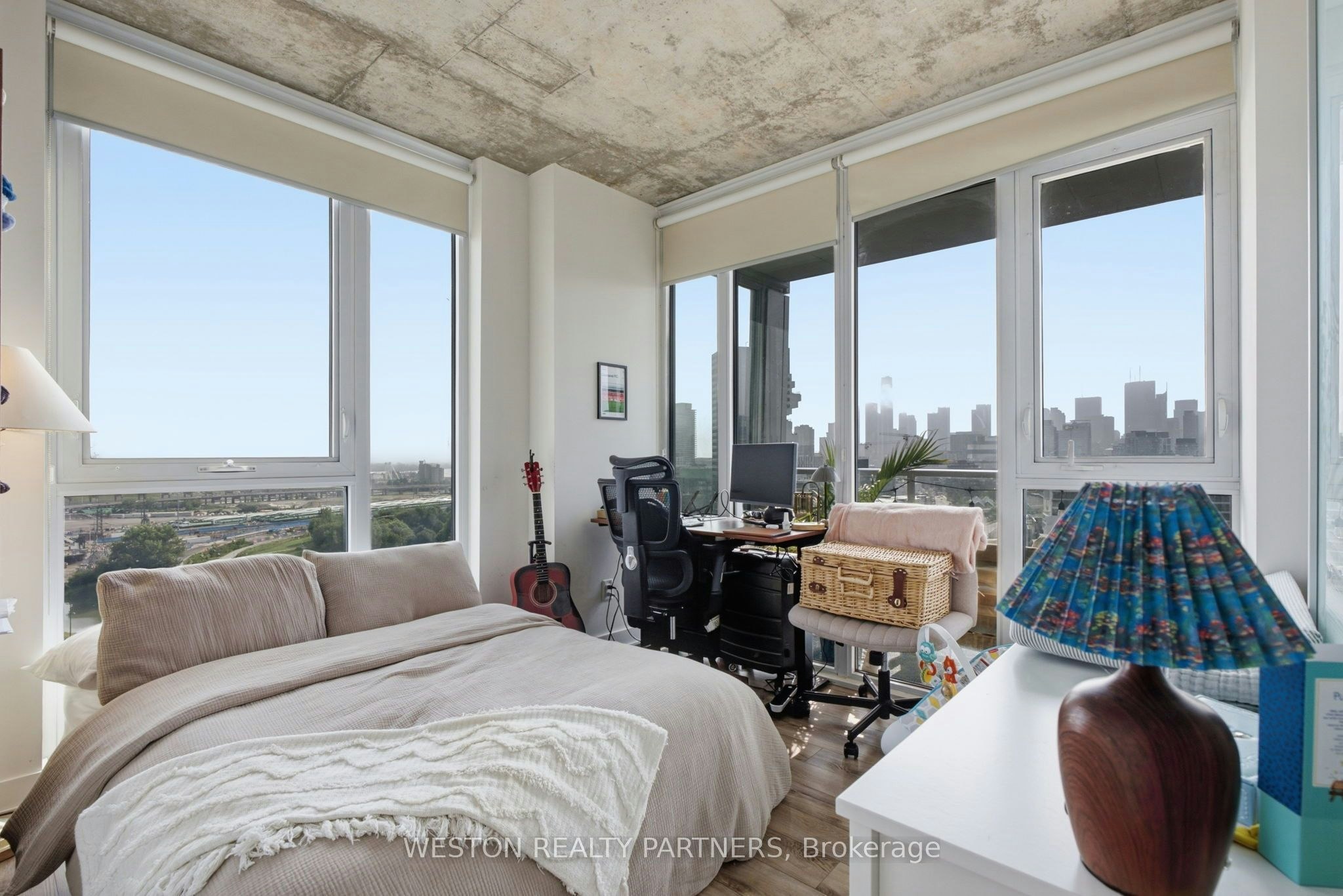 1607-15 Baseball Place, Toronto, ON, M4M 0E6 - 23