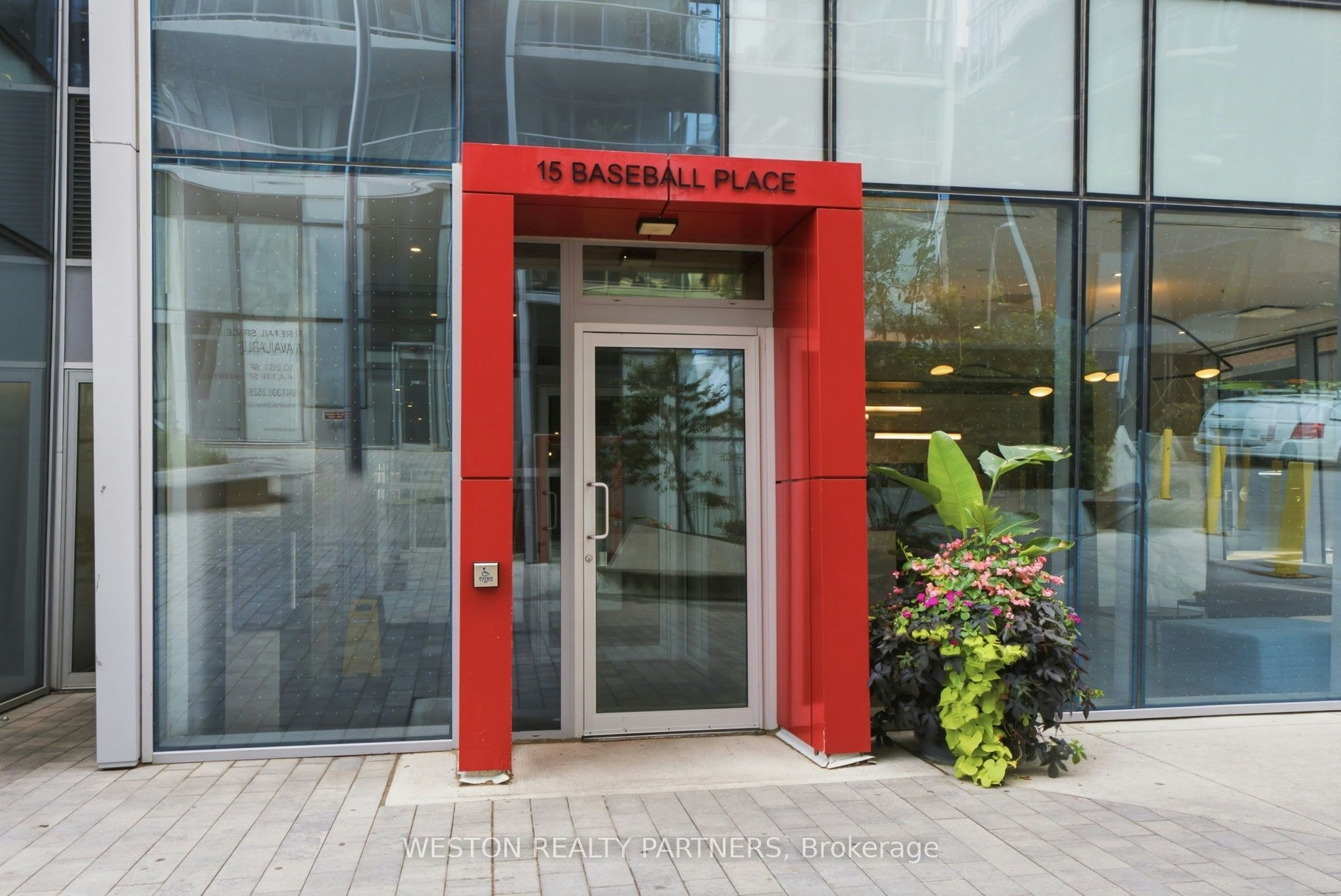 1607-15 Baseball Place, Toronto, ON, M4M 0E6 - 2
