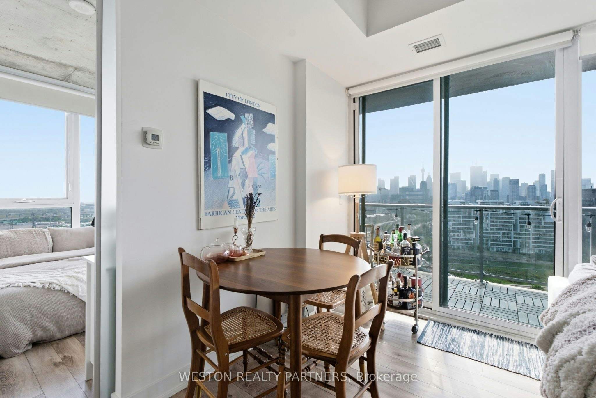 1607-15 Baseball Place, Toronto, ON, M4M 0E6 - 11