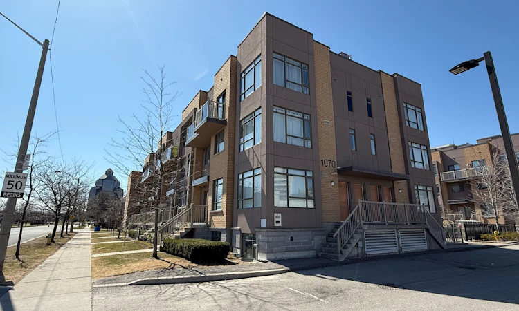 304-1070 Progress Avenue