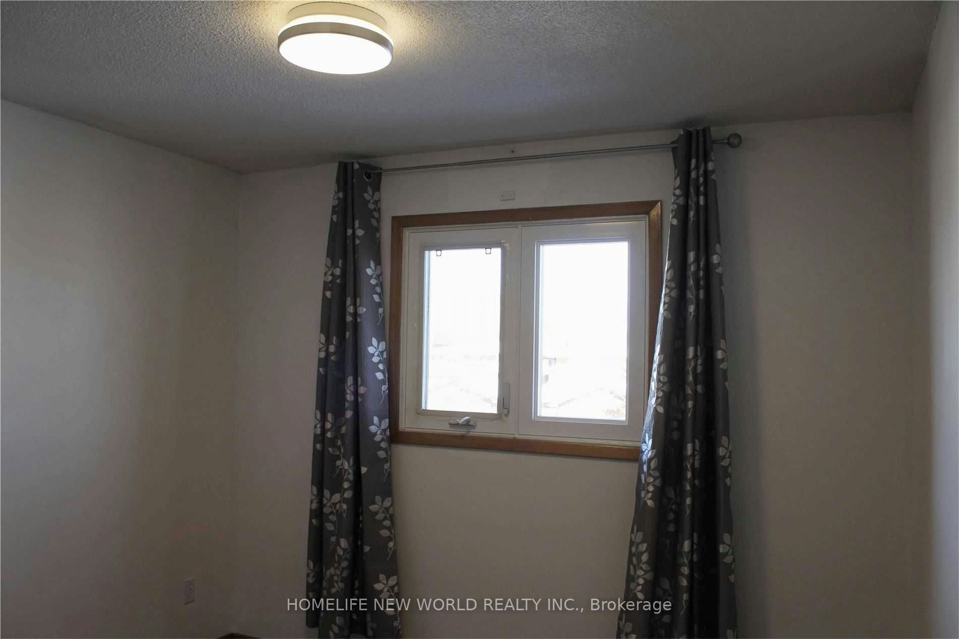 31 Rainthorpe Crescent, Toronto, ON, M1W 3S6 - 19