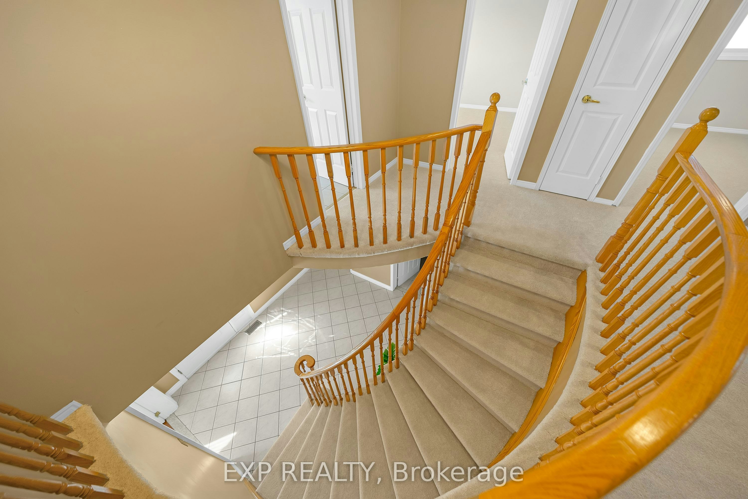 955 Snowbird Street, Oshawa, ON, L1J 8J8 - 22