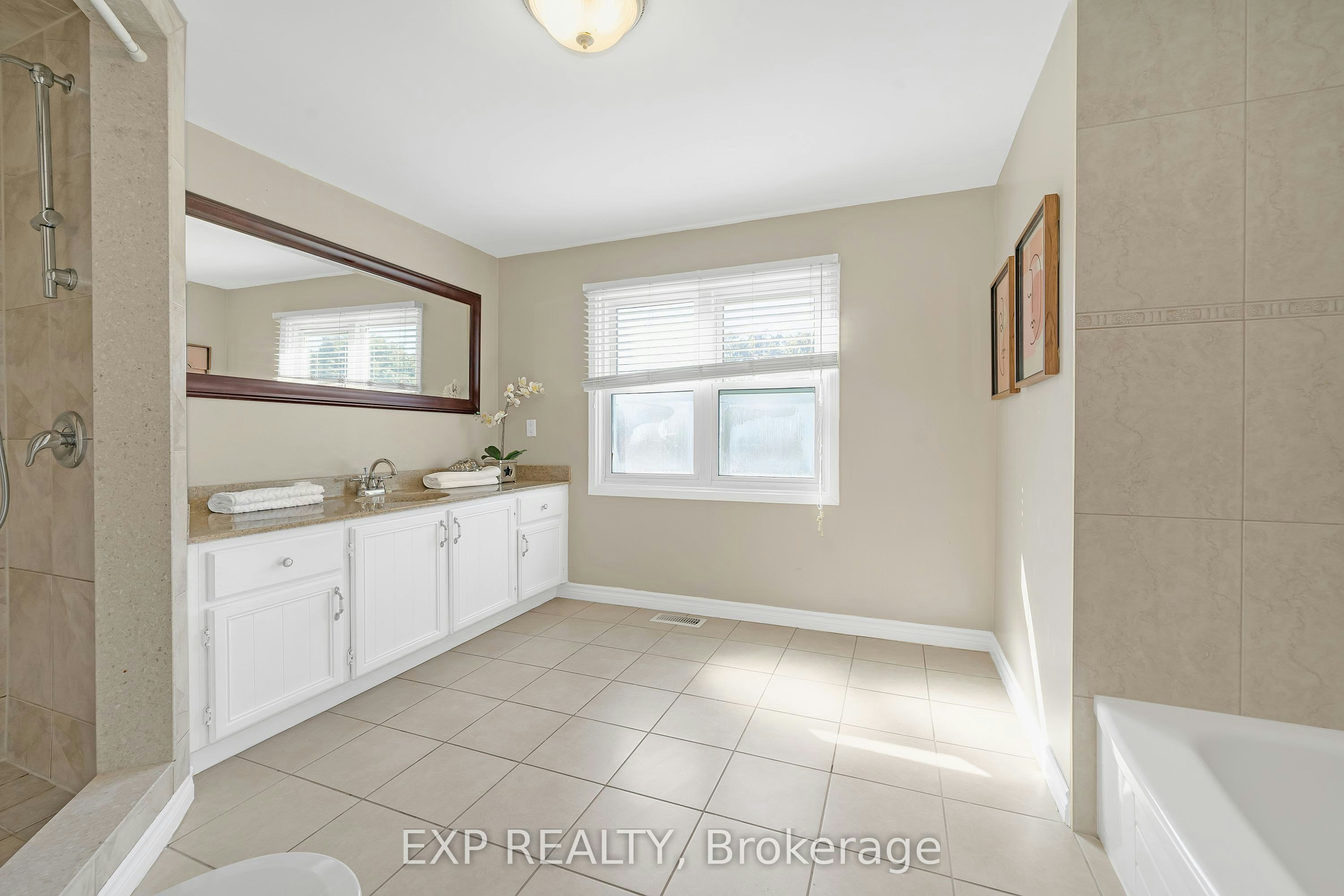 955 Snowbird Street, Oshawa, ON, L1J 8J8 - 30