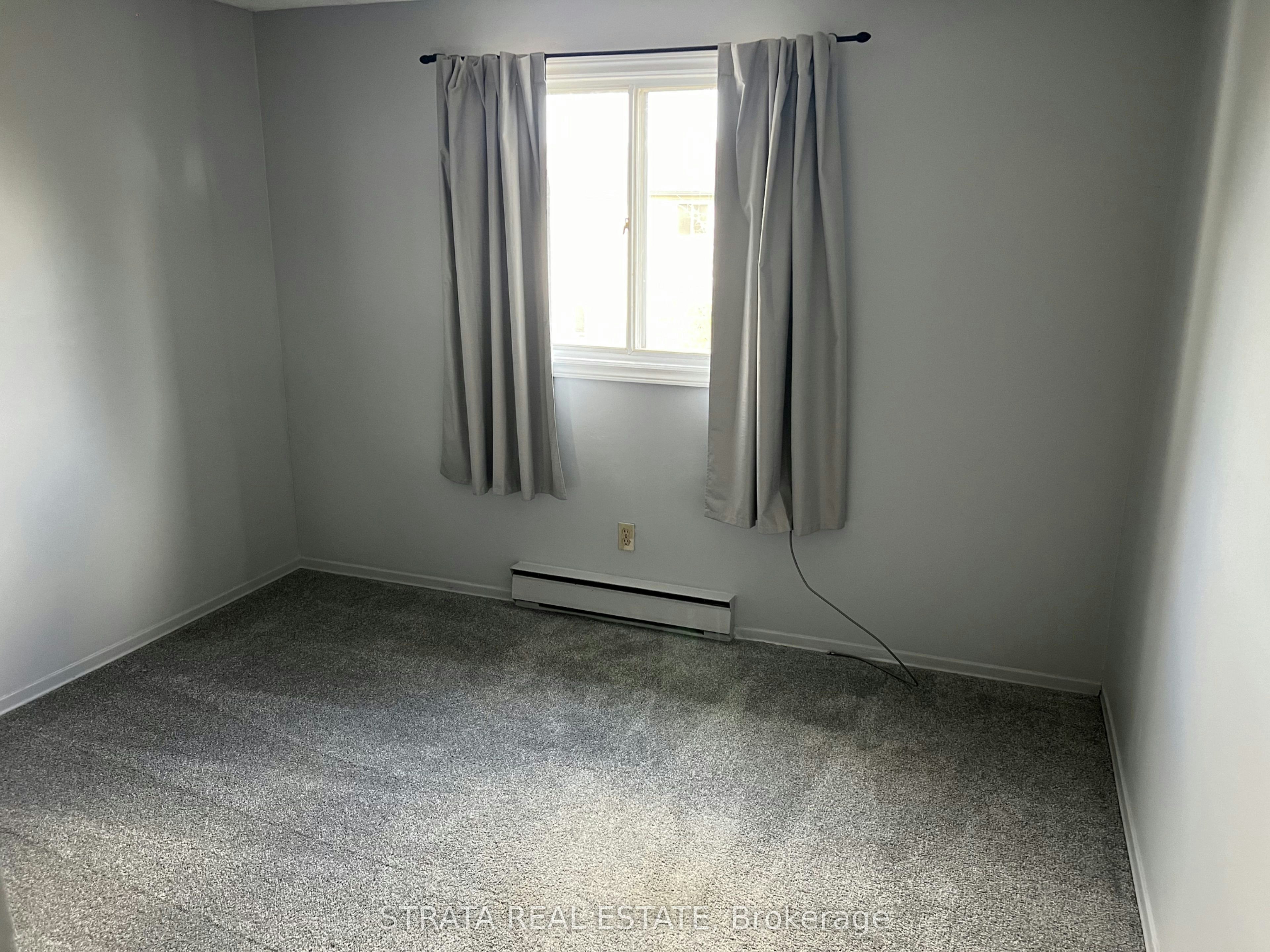 577 Dorchester Drive, Oshawa, ON, L1J 6L3 - 6