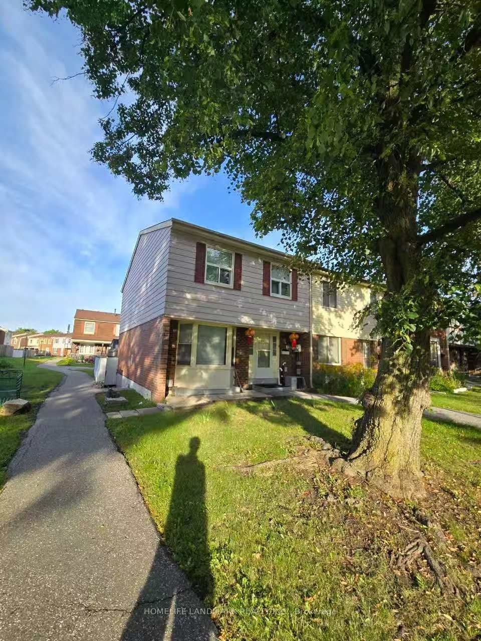 BSM 24-1500 Sandhurst Circle, Toronto, ON, M1V 1W5 - 2