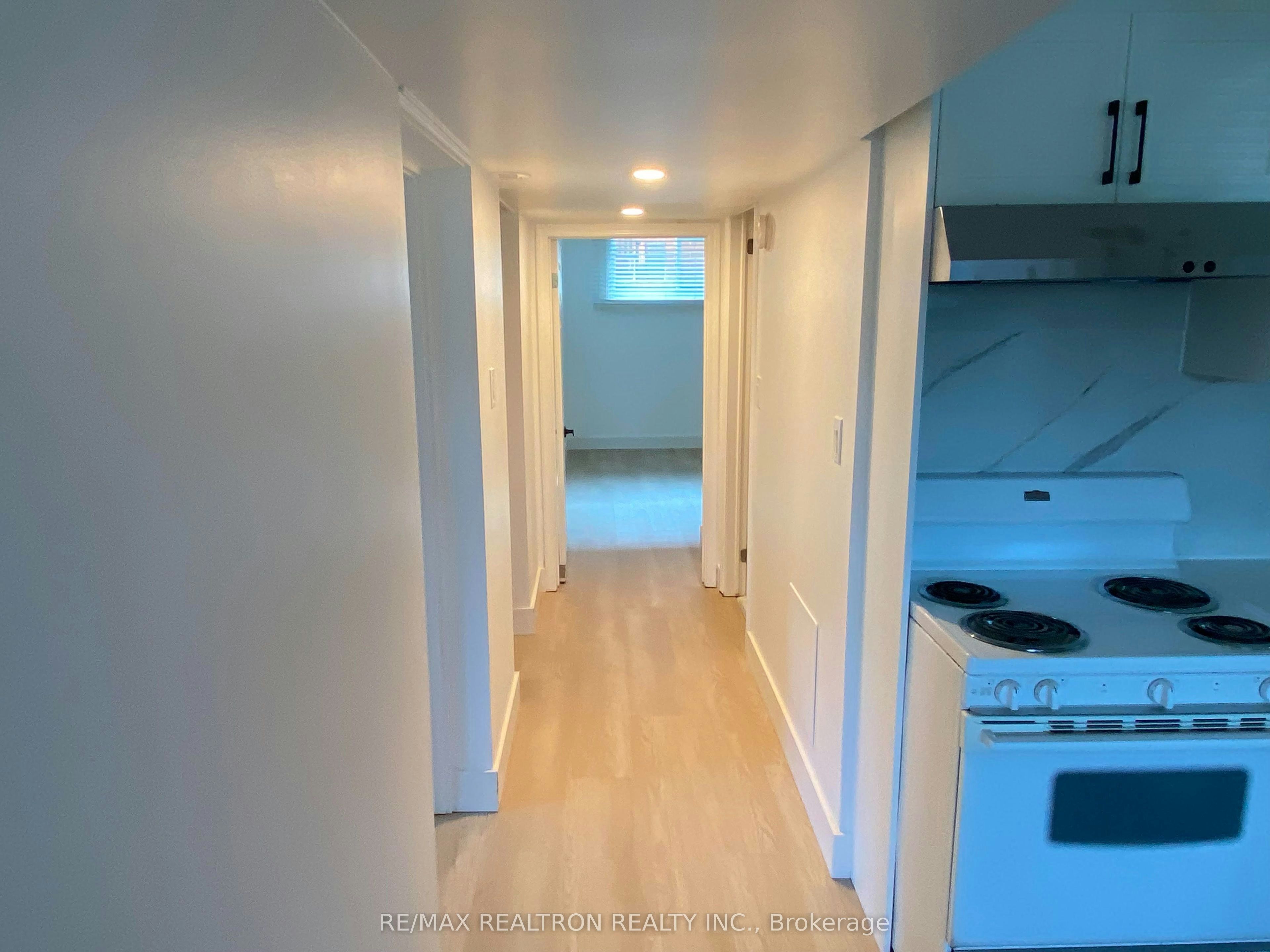 Bsmt-596 Farewell Street, Oshawa, ON, L1H 6N1 - 5