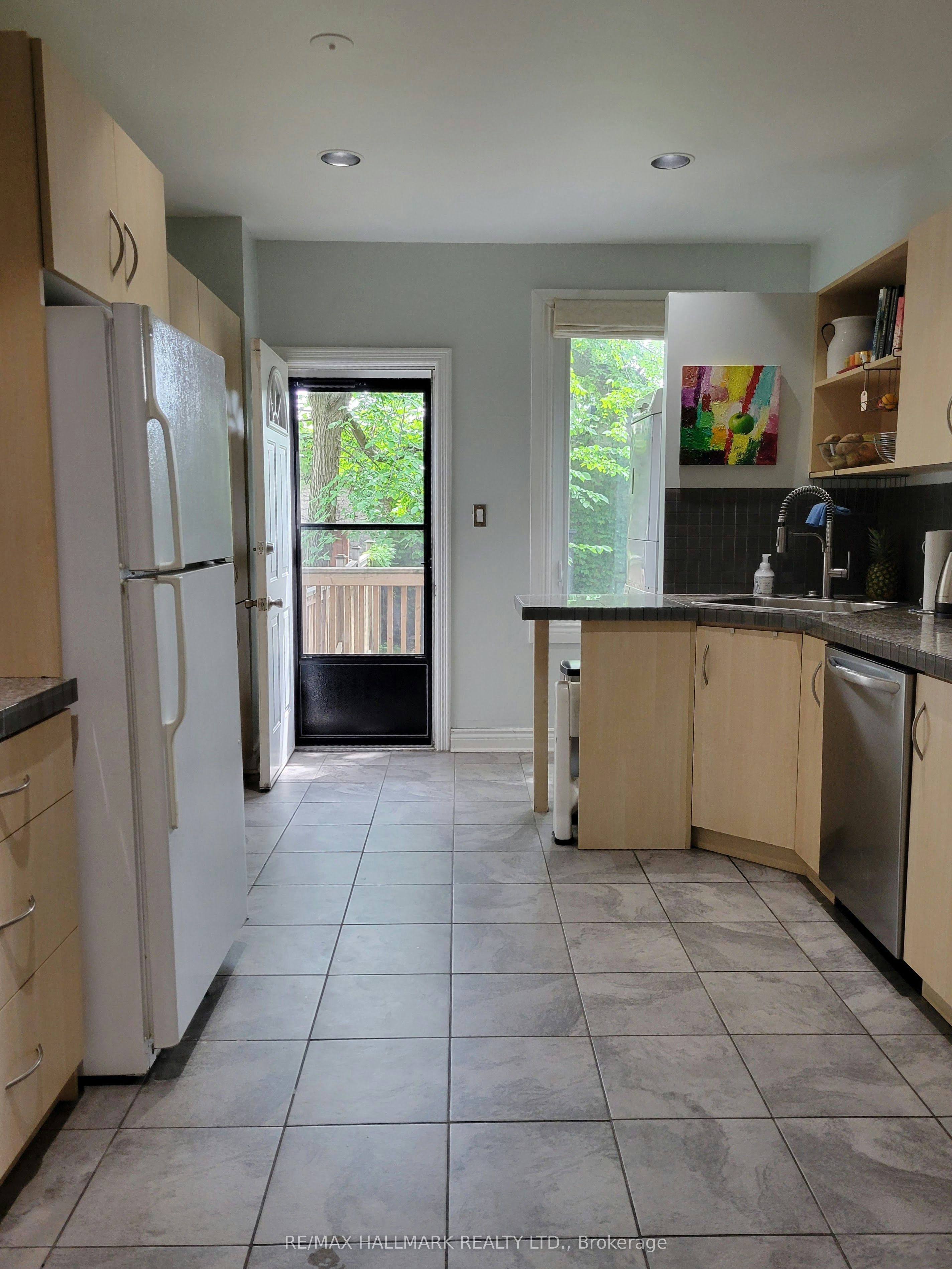53 Cambridge Avenue, Toronto, ON, M4K 2L2 - 3