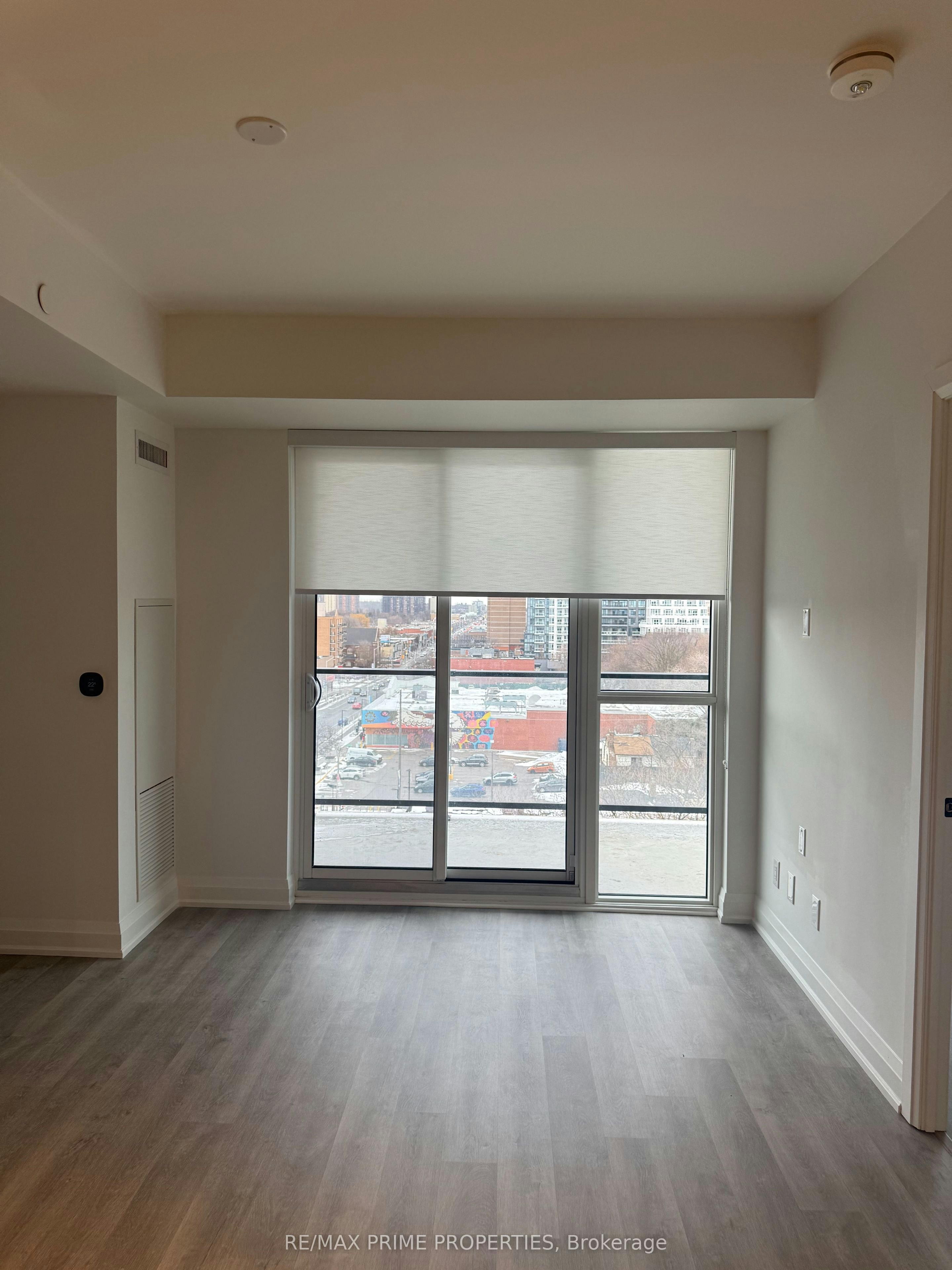 807-2369 Danforth Avenue, Toronto, ON, M4C 0B1 - 9