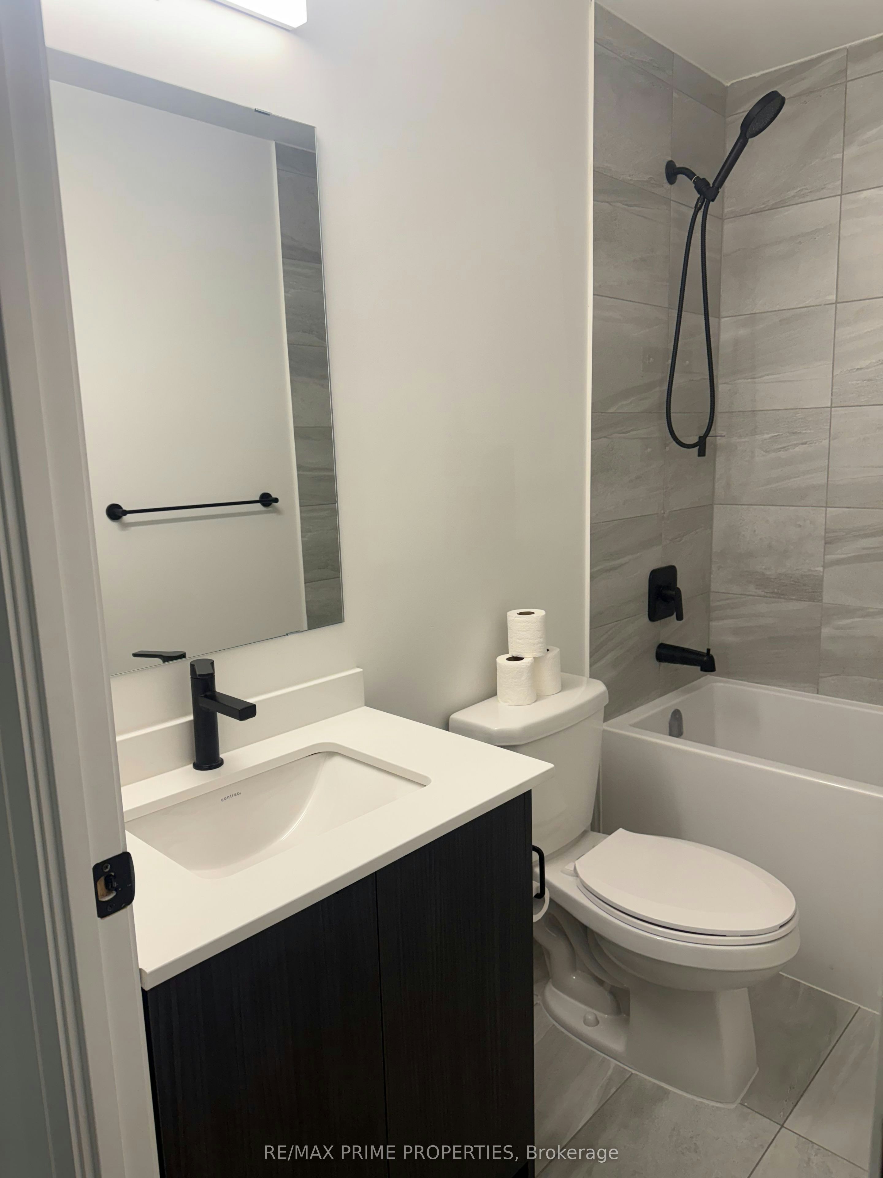 807-2369 Danforth Avenue, Toronto, ON, M4C 0B1 - 6
