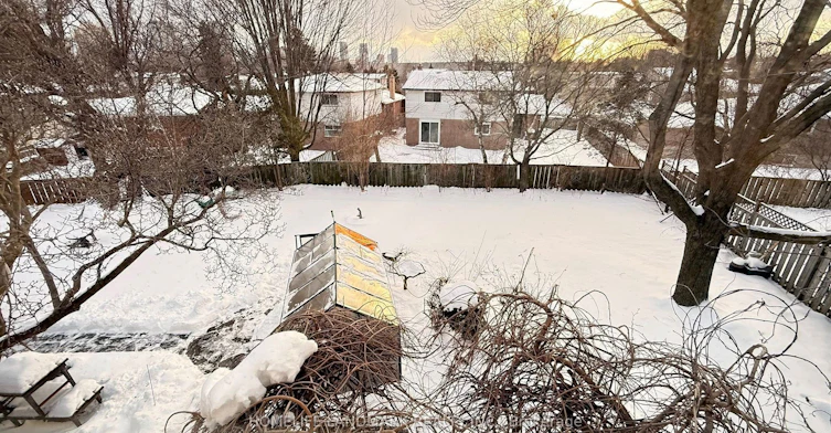 26 Kentish Crescent, Toronto, ON, M1S 2Z4 - 23